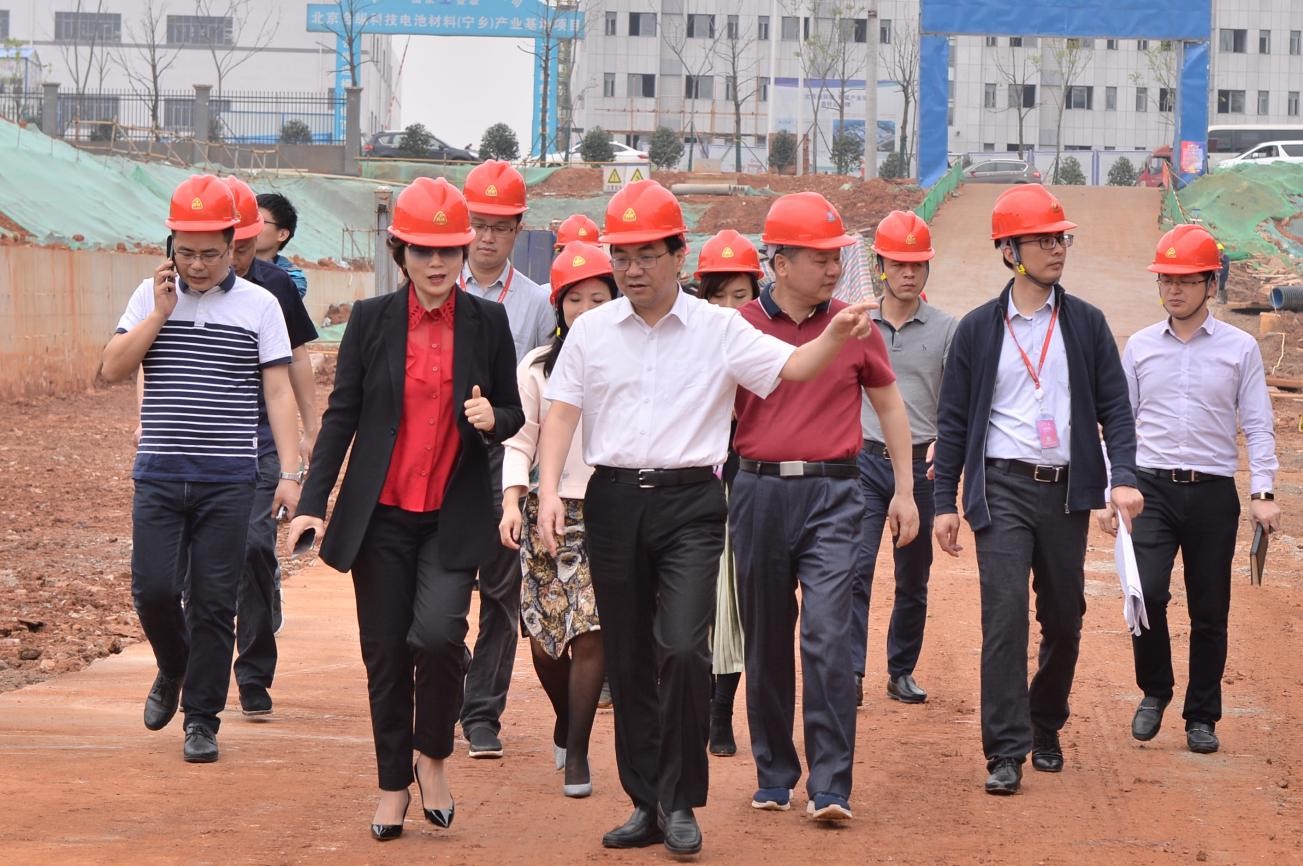 寧鄉(xiāng)市委書記周輝赴中偉新材料寧鄉(xiāng)基地項(xiàng)目調(diào)研