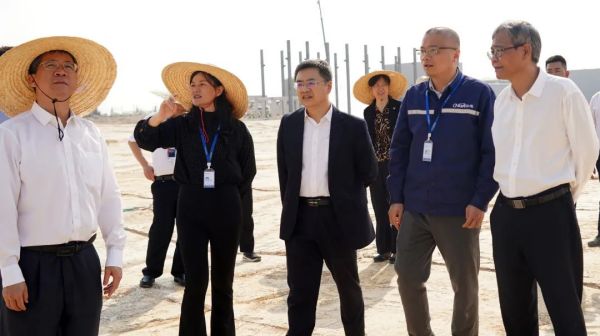 欽州市市長、自貿(mào)區(qū)欽州港片區(qū)管委主任 王雄昌調(diào)研中偉欽州產(chǎn)業(yè)基地